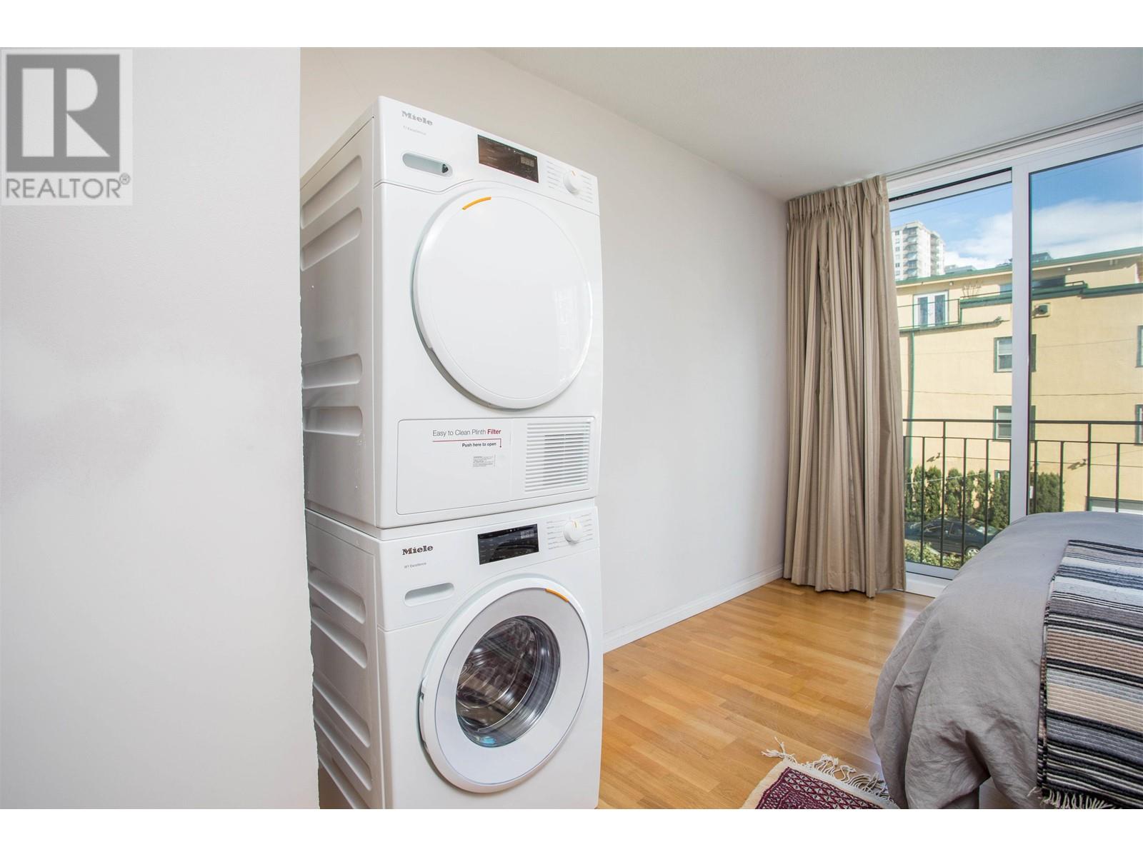 303 1575 Beach Avenue, Vancouver, British Columbia  V6G 1Y5 - Photo 14 - R2978038