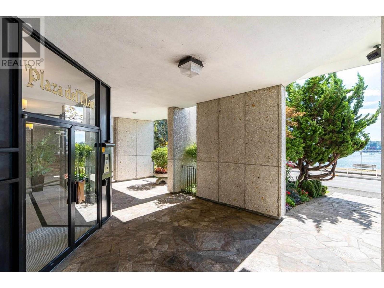 303 1575 Beach Avenue, Vancouver, British Columbia  V6G 1Y5 - Photo 22 - R2978038