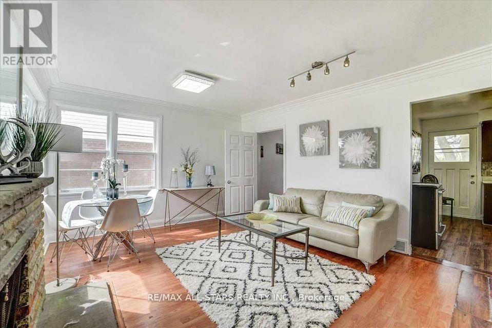 144 Dorset Road, Toronto, Ontario  M1M 2T4 - Photo 11 - E12021465