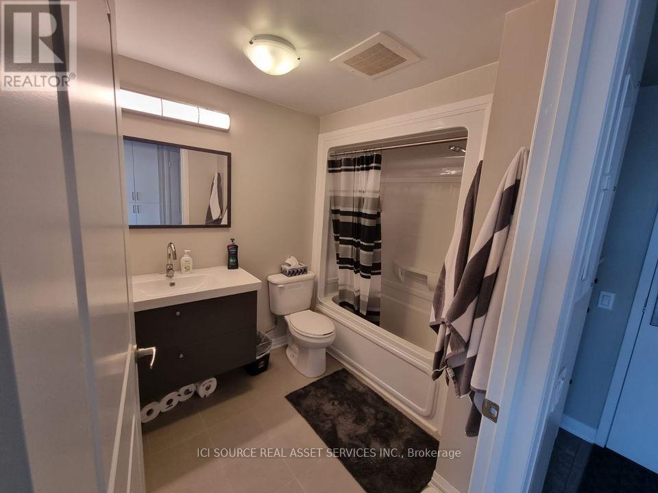 Property at 331 - 1900 SIMCOE STREET N image 4