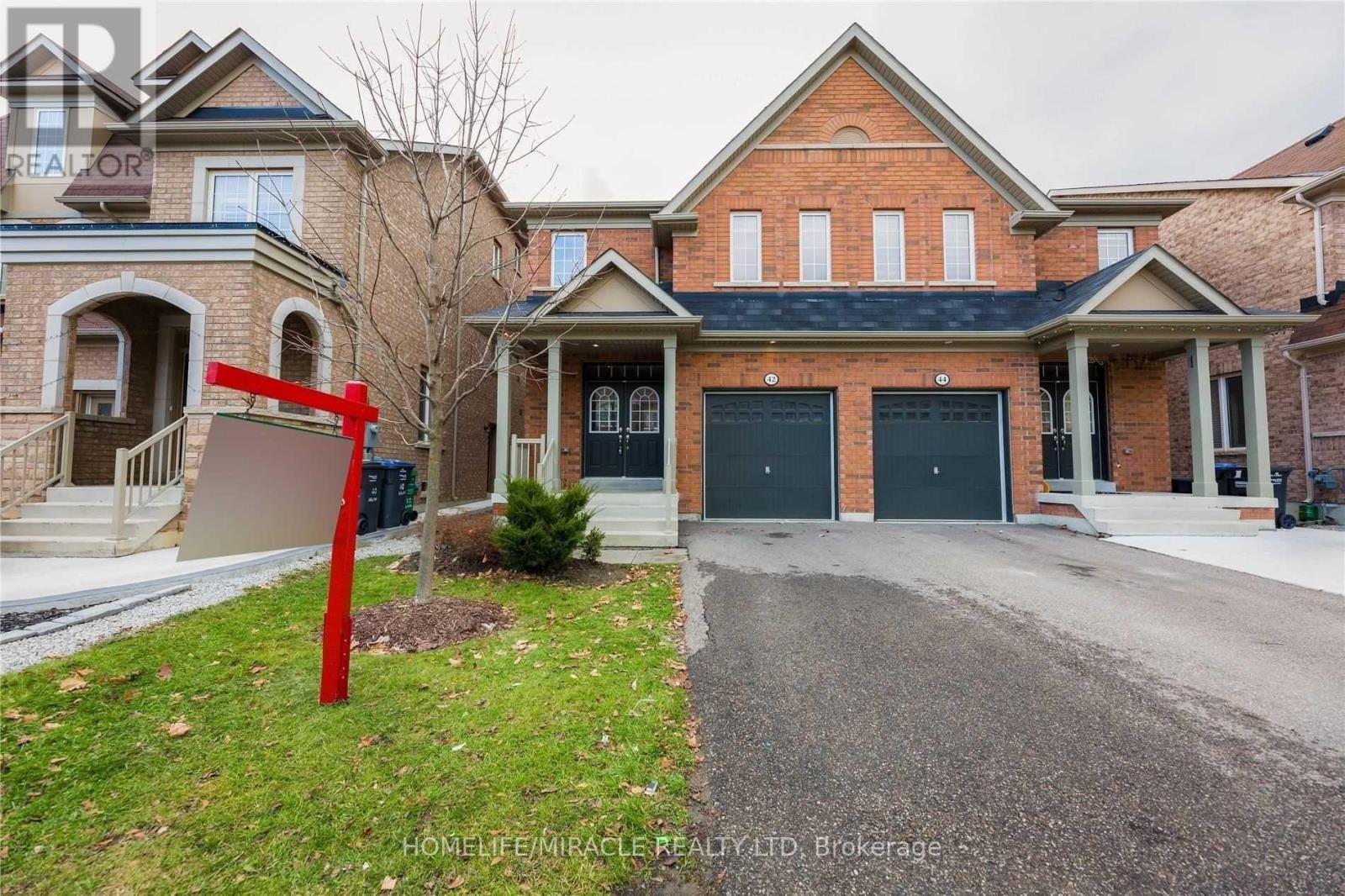 42 DELAMBRAY STREET, Brampton, Ontario