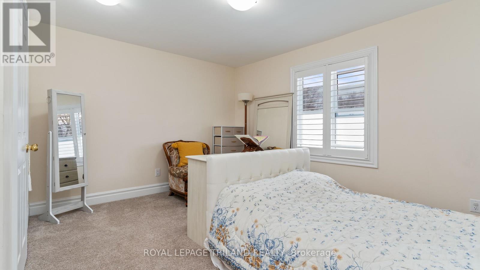 102 Masonville Court, London North (North G), Ontario  N5X 3M5 - Photo 31 - X12007616