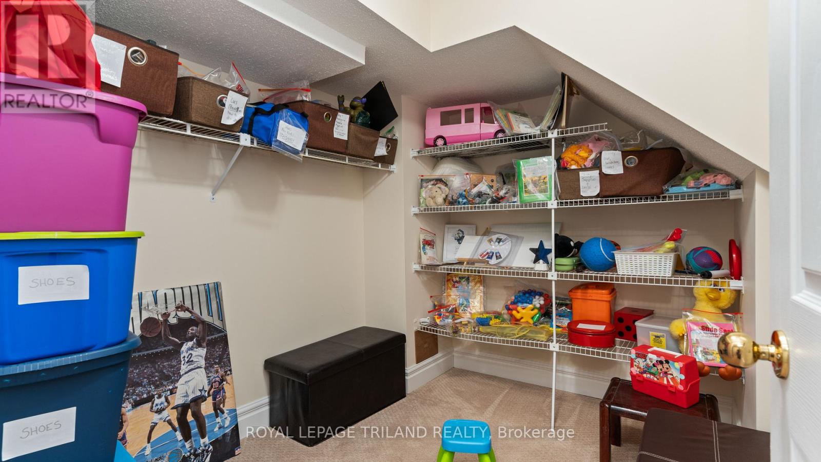 102 Masonville Court, London North (North G), Ontario  N5X 3M5 - Photo 40 - X12007616