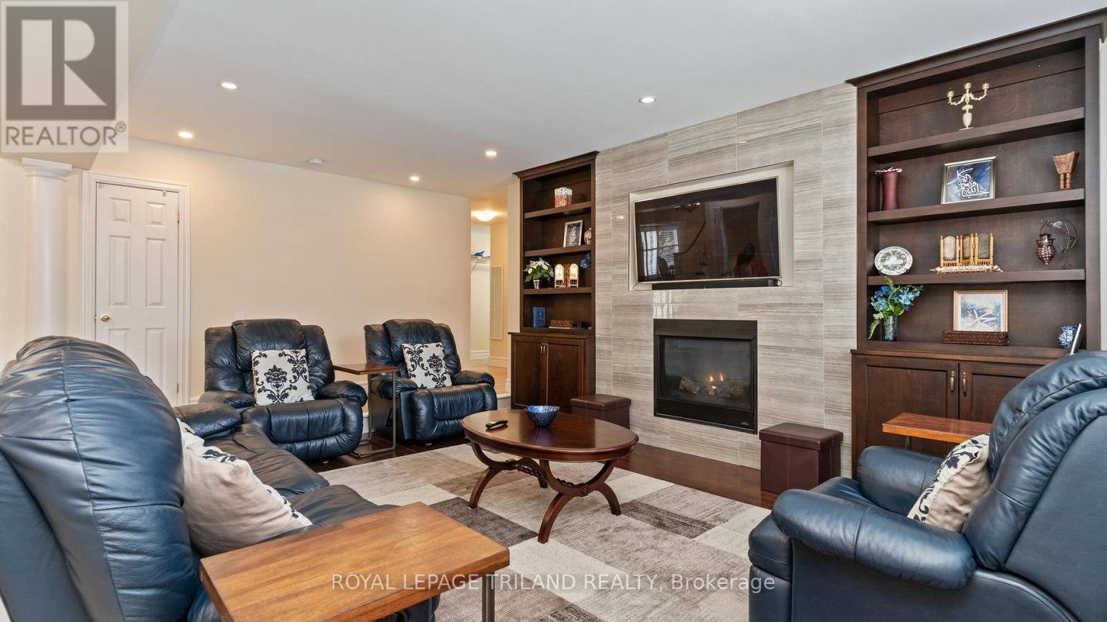 102 Masonville Court, London North (North G), Ontario  N5X 3M5 - Photo 7 - X12007616