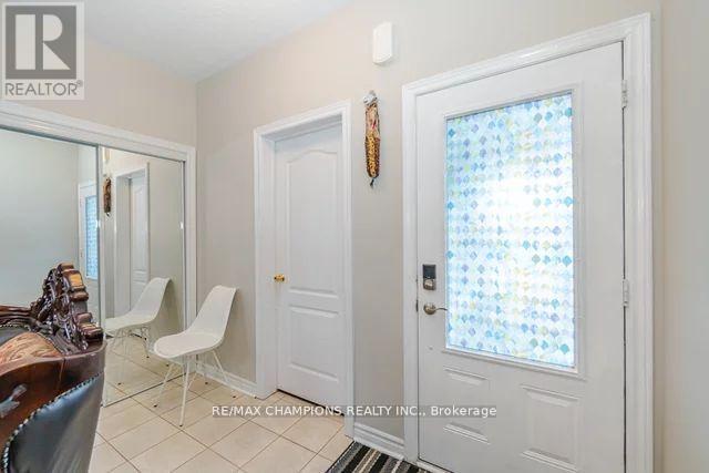 502 Wansbrough Way, Shelburne, Ontario  L9V 2S6 - Photo 3 - X12021532