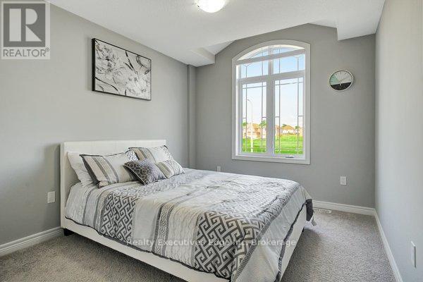 59 John Brabson Crescent, Guelph, Ontario  N1G 0G5 - Photo 14 - X12021547