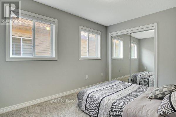 59 John Brabson Crescent, Guelph, Ontario  N1G 0G5 - Photo 15 - X12021547