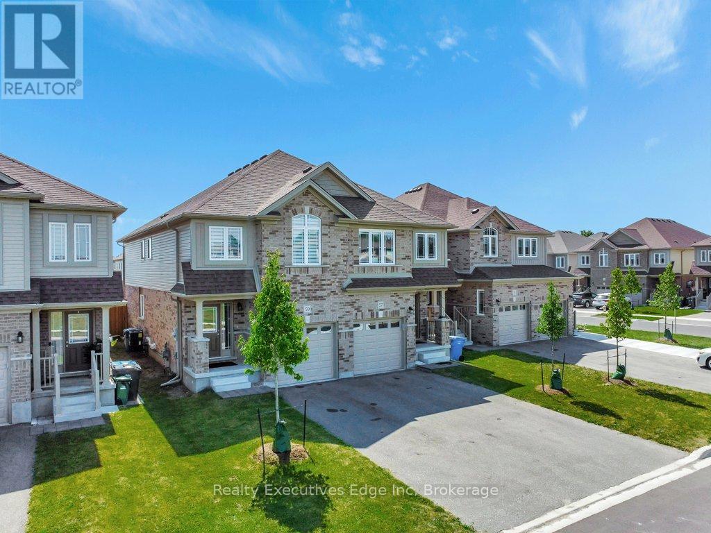 Property at 59 JOHN BRABSON CRESCENT image 2
