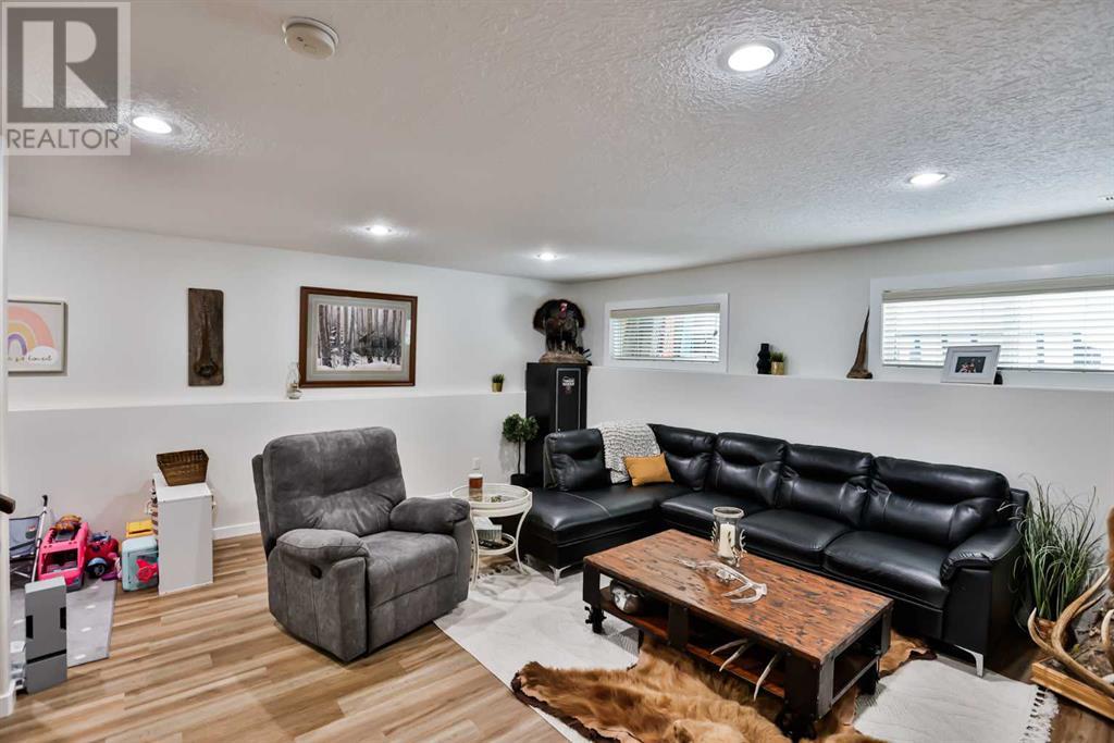 606 Margaret Sutherland Crescent N, Lethbridge, Alberta  T1H 5R9 - Photo 22 - A2198553