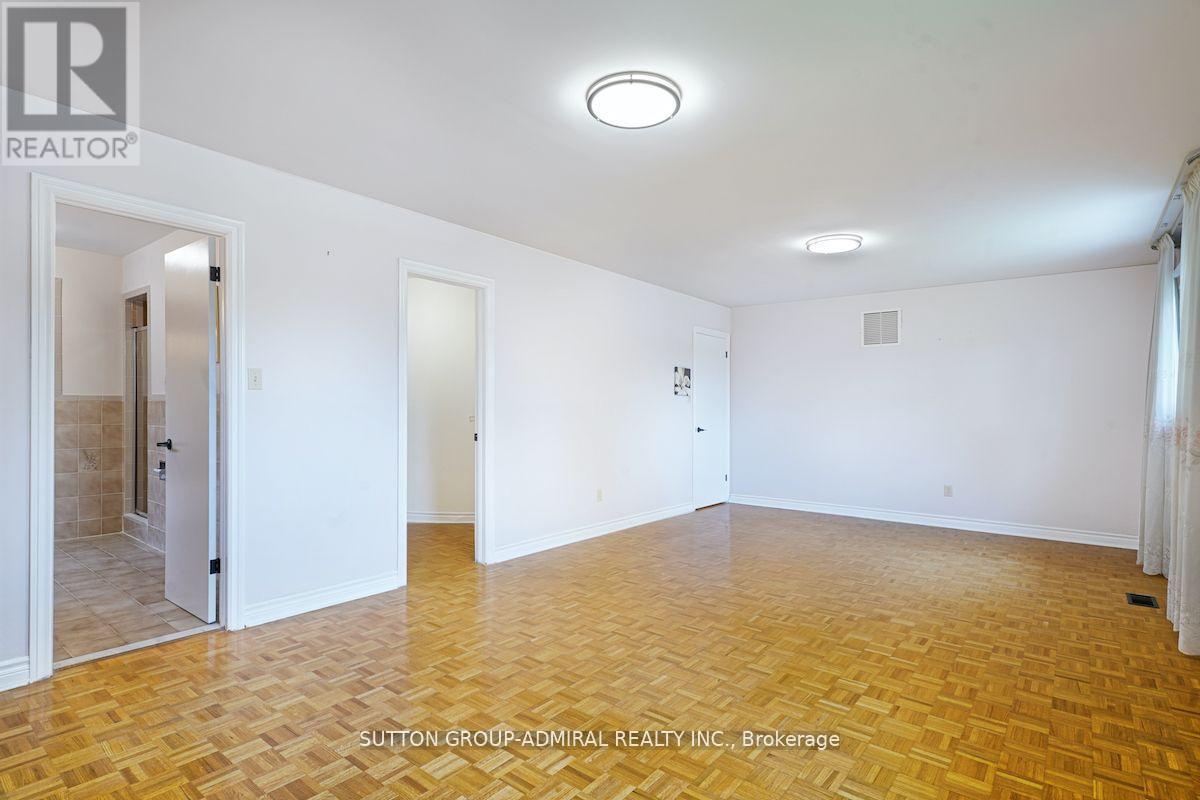 Main - 219 Connaught Avenue, Toronto, Ontario  M2M 1H6 - Photo 15 - C12021590