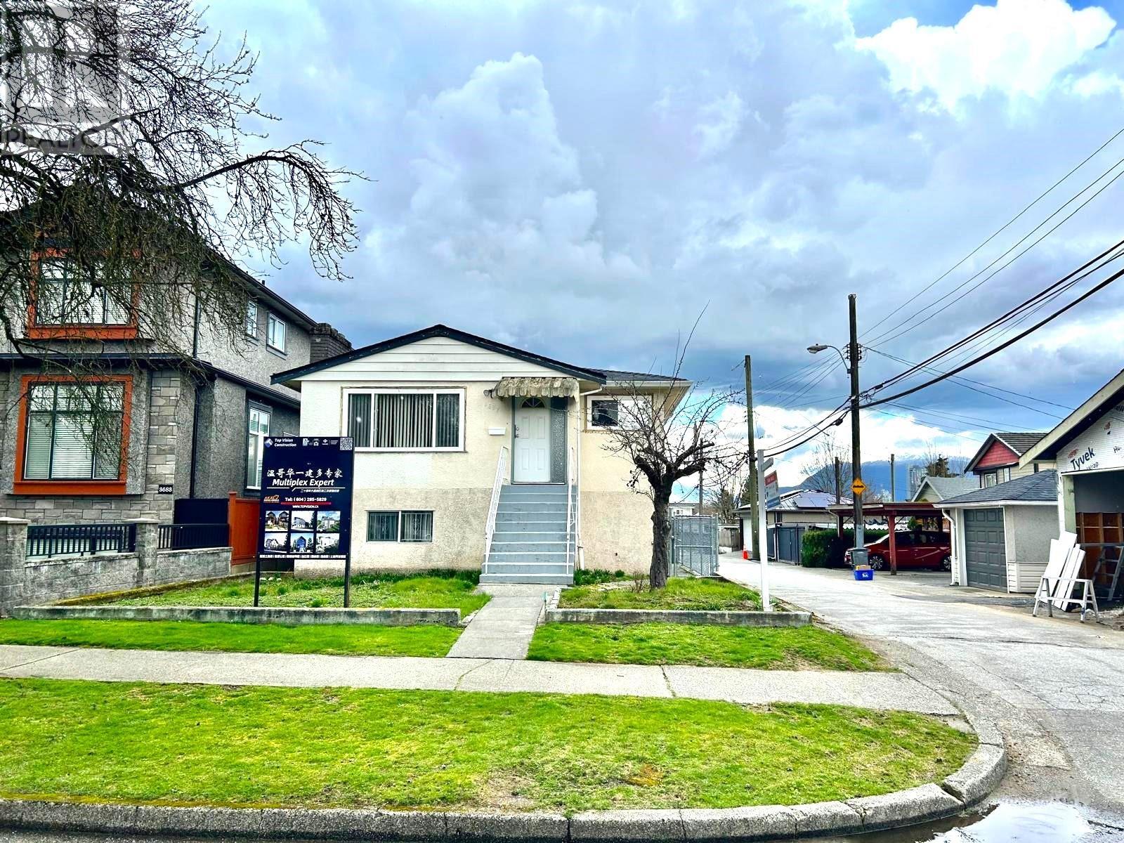 Listing Picture 16 of 18 : 3687 E 26TH AVENUE, Vancouver / 溫哥華 - 魯藝地產 Yvonne Lu Group - MLS Medallion Club Member