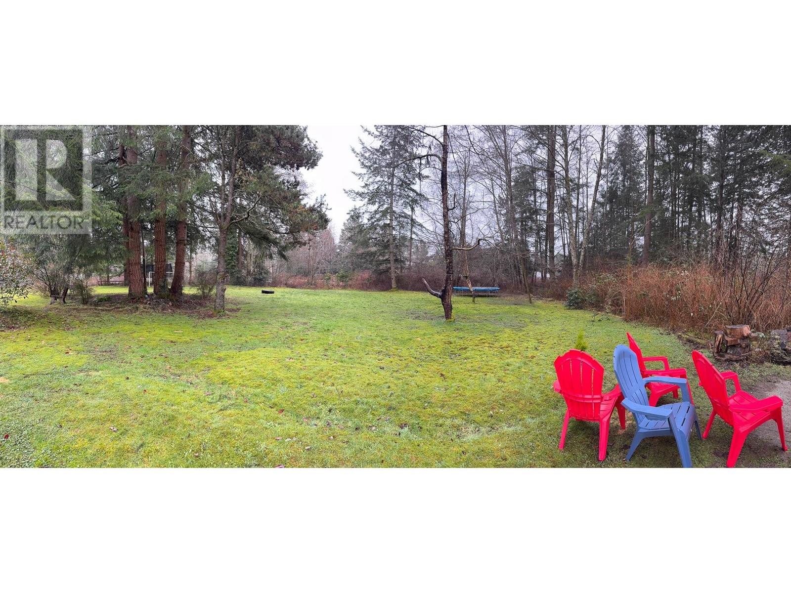 1574 Burton Road, Gibsons, British Columbia  V0N 1V2 - Photo 4 - R2976809