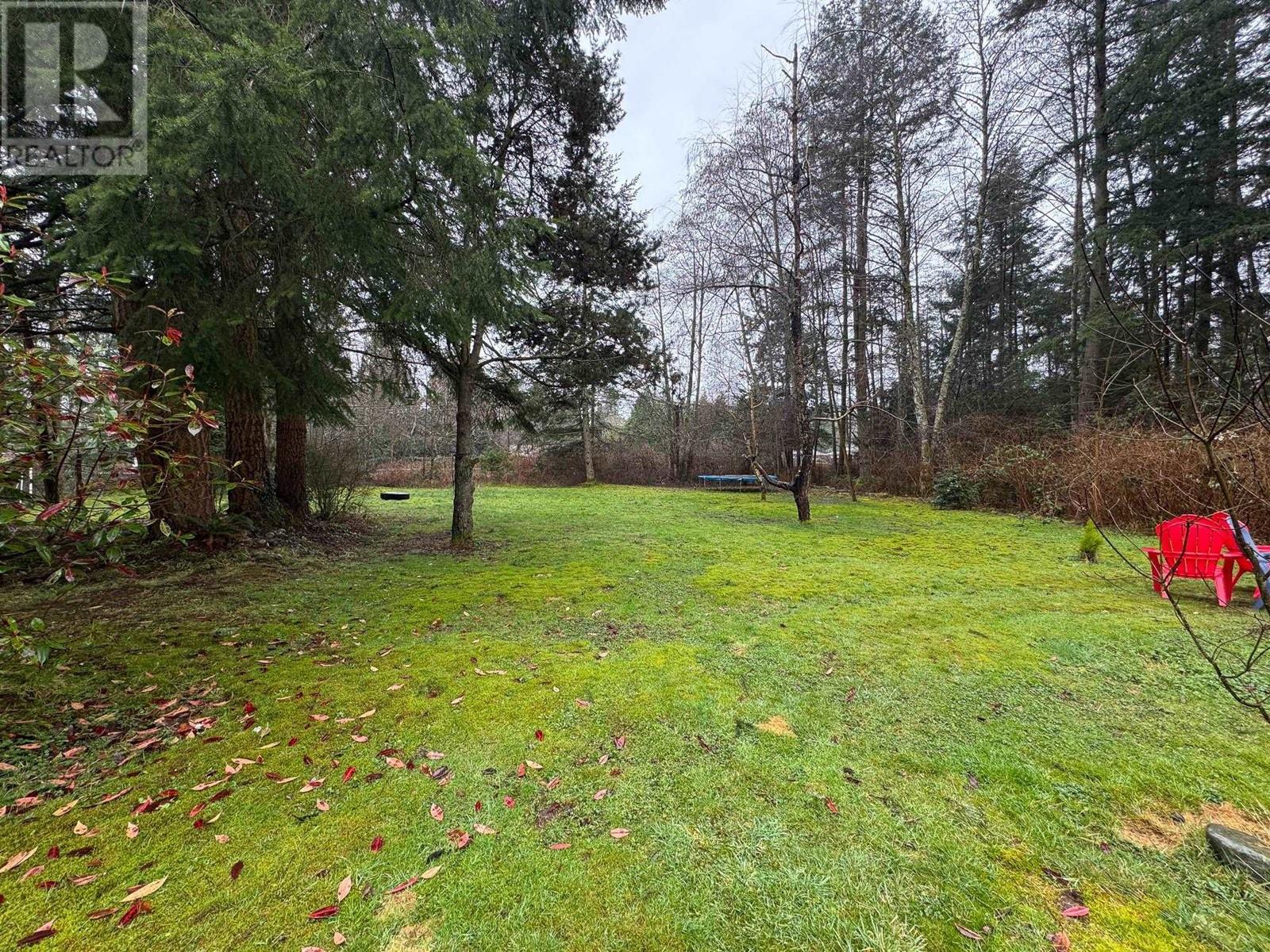 1574 Burton Road, Gibsons, British Columbia  V0N 1V2 - Photo 13 - R2976809