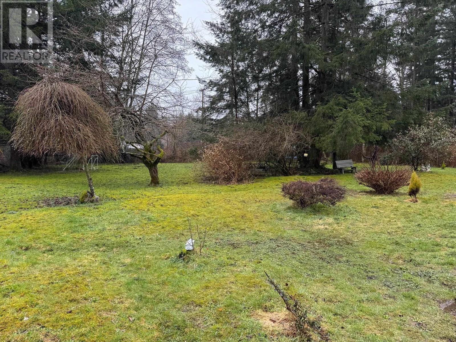 1574 Burton Road, Gibsons, British Columbia  V0N 1V2 - Photo 8 - R2976809