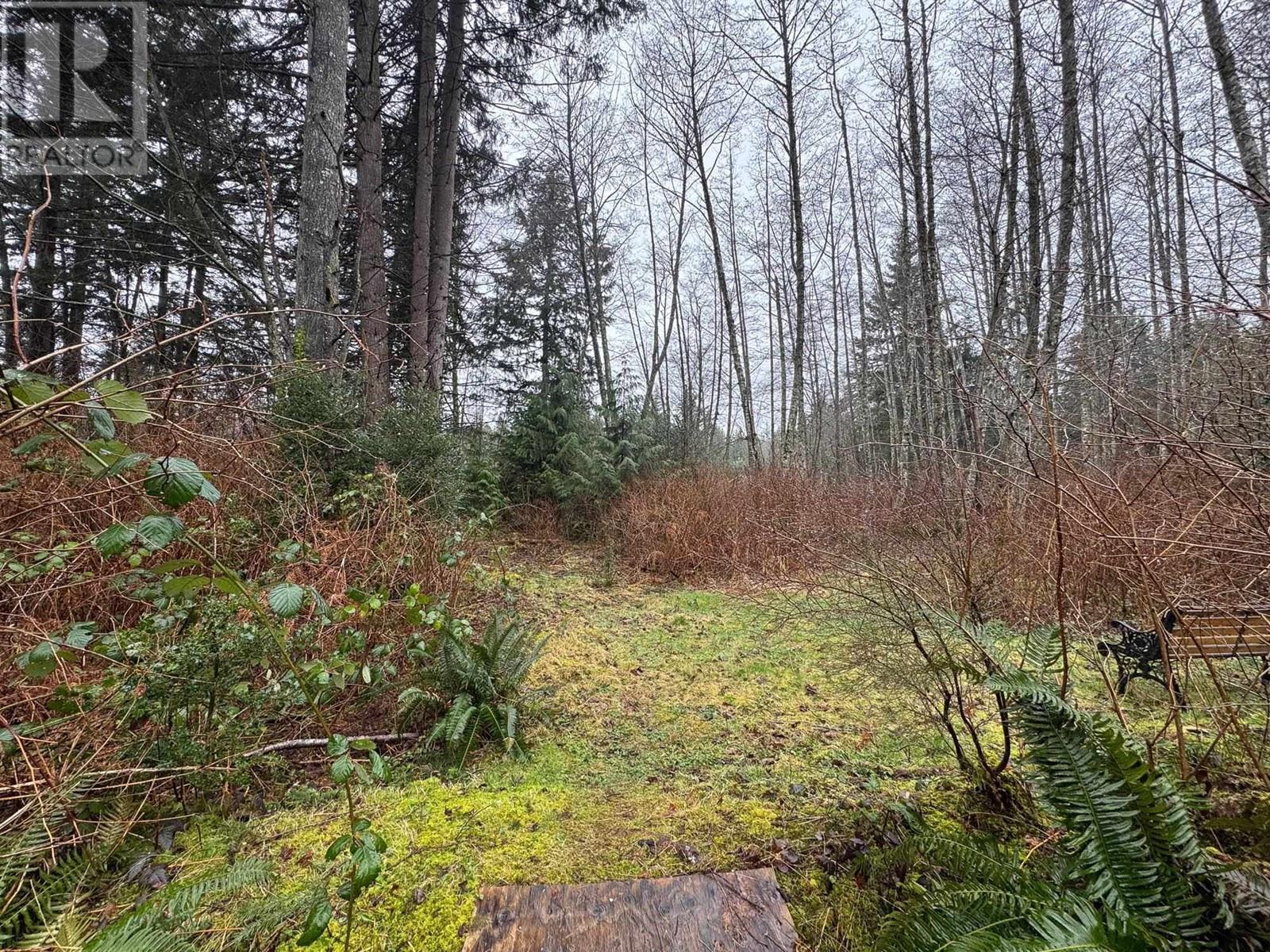 1574 Burton Road, Gibsons, British Columbia  V0N 1V2 - Photo 16 - R2976809