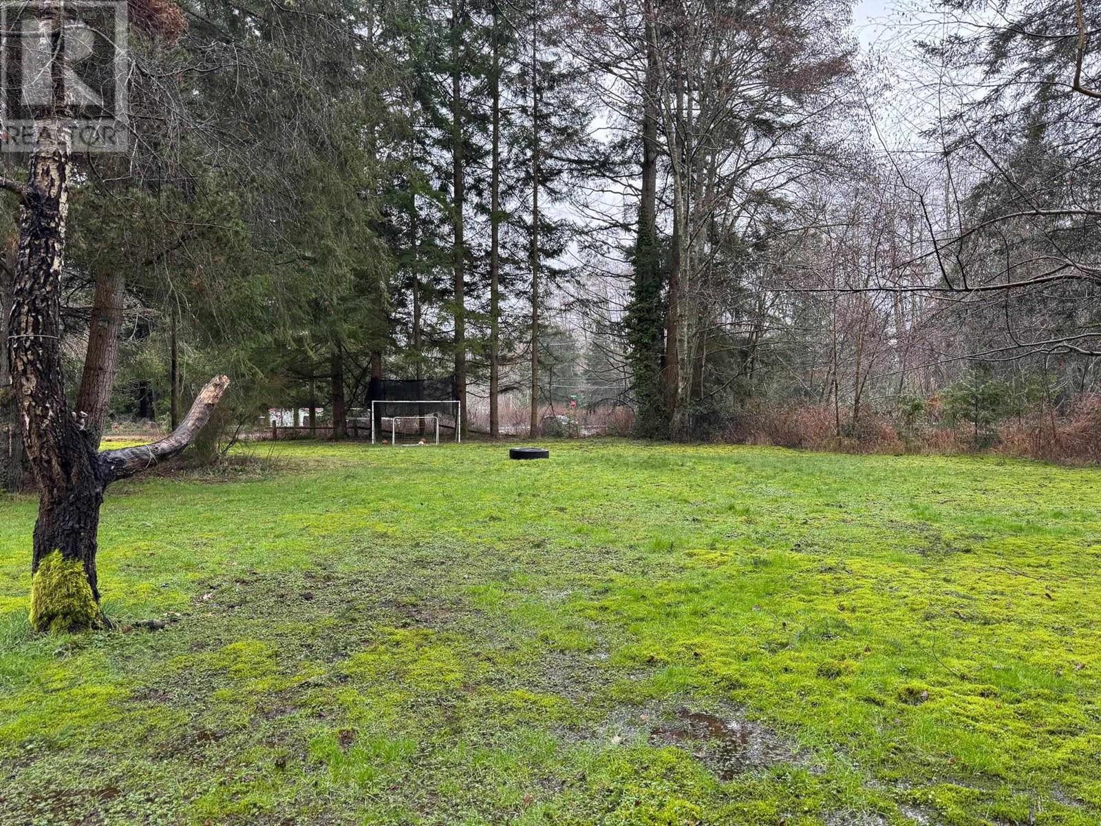 1574 Burton Road, Gibsons, British Columbia  V0N 1V2 - Photo 10 - R2976809