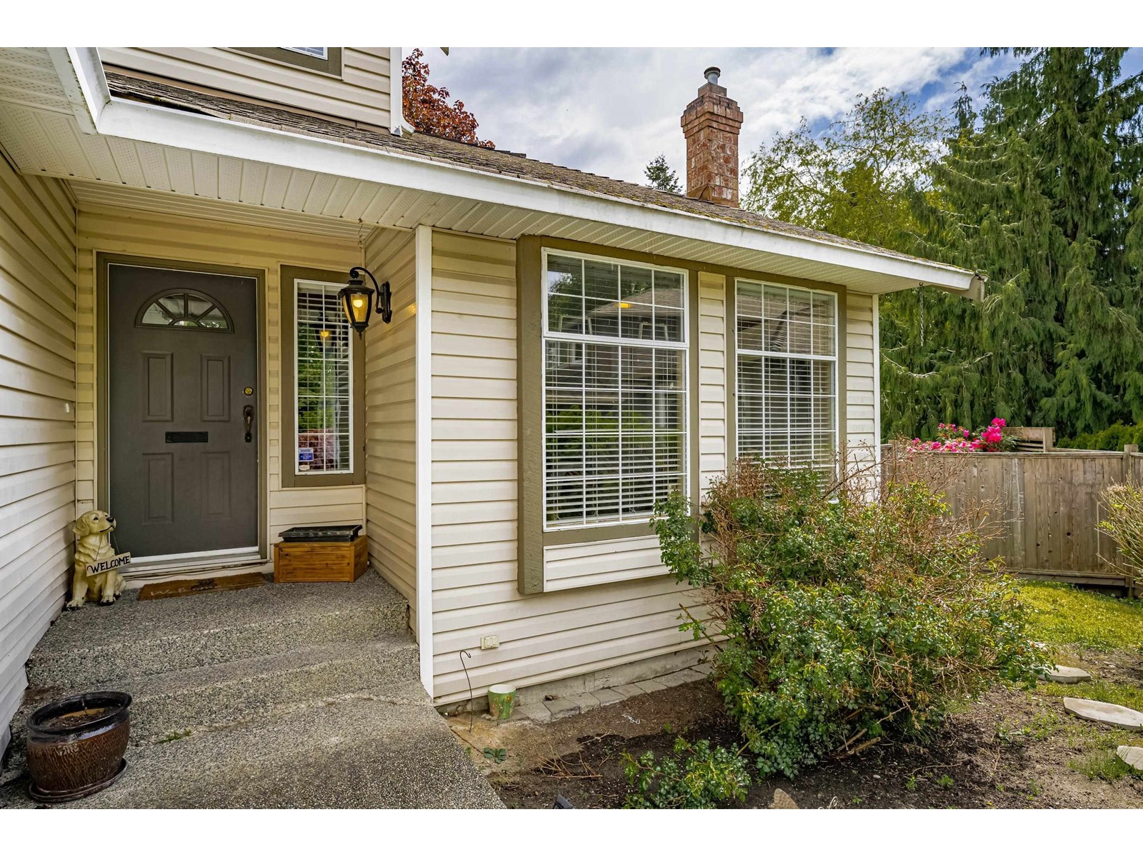 Property at 12982 19 AVENUE image 4