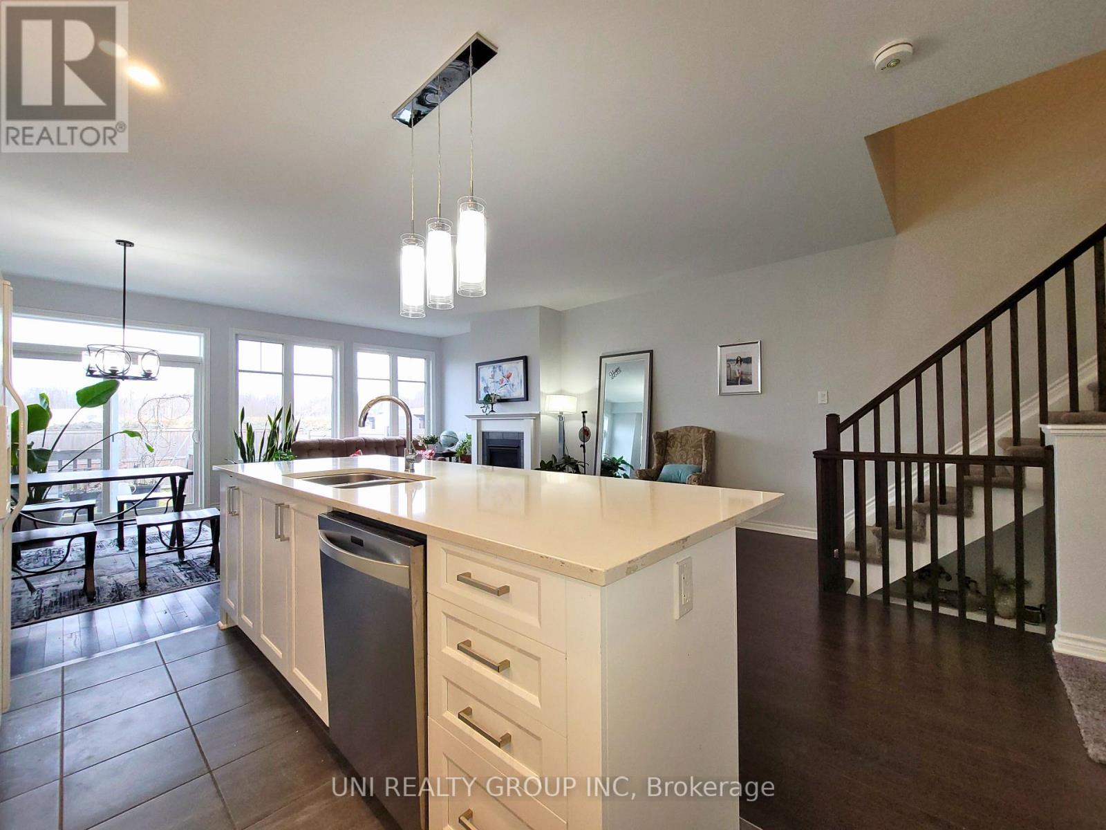 899 Antonio Farley Street, Ottawa, Ontario  K4A 5K1 - Photo 12 - X12021631