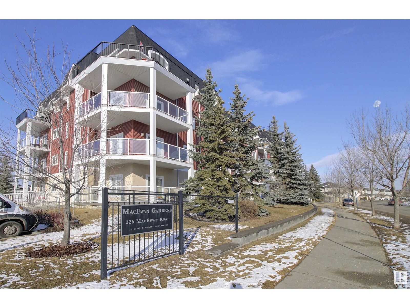 #310 226 Macewan Rd Sw, Edmonton, Alberta  T6W 0C5 - Photo 2 - E4425446