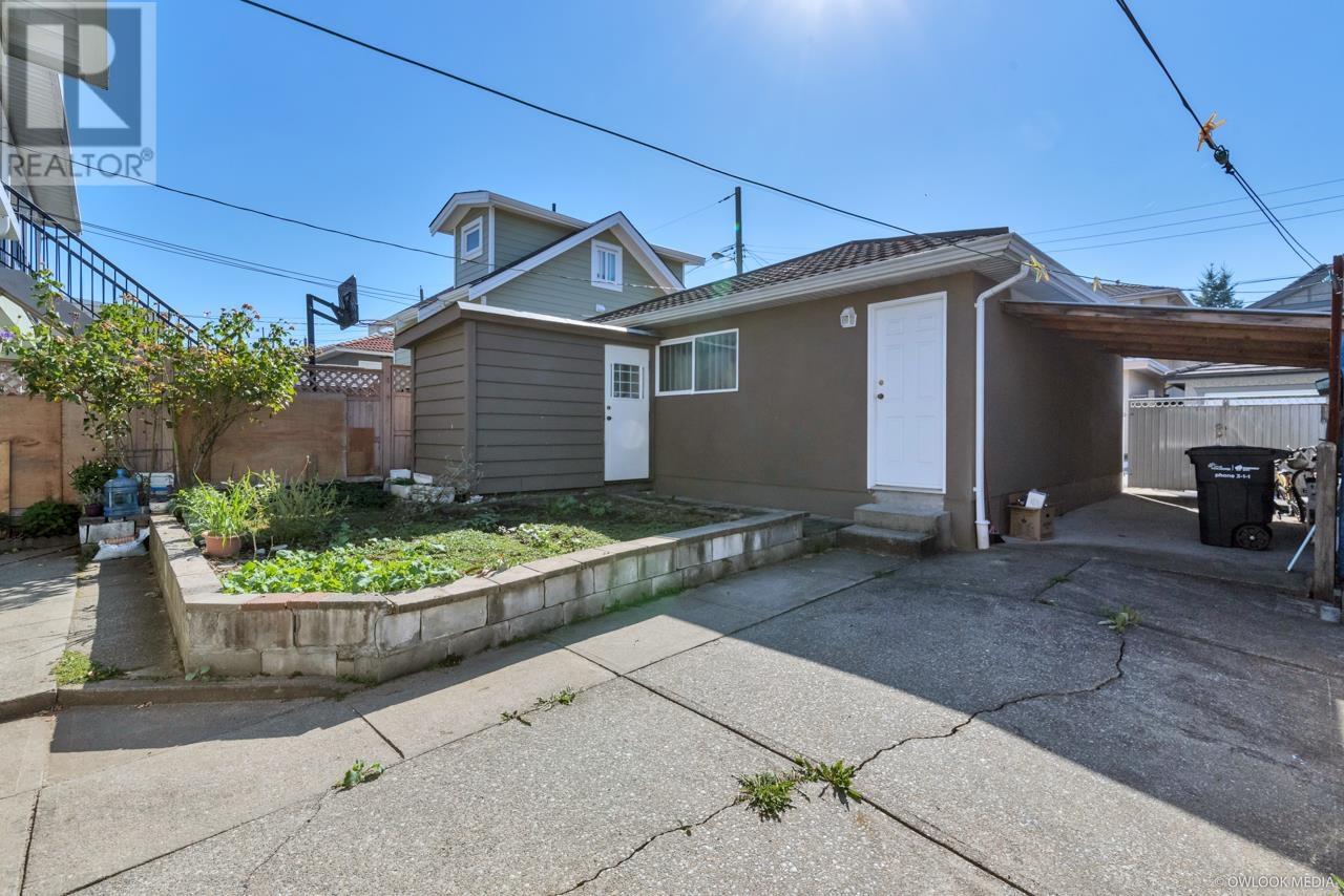 Property at 3210 E 23RD AVENUE image 5
