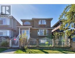 3210 E 23RD AVENUE, Vancouver, British Columbia