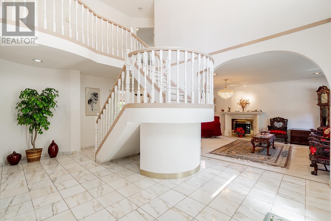 Property at 3513 W 40TH AVENUE image 2