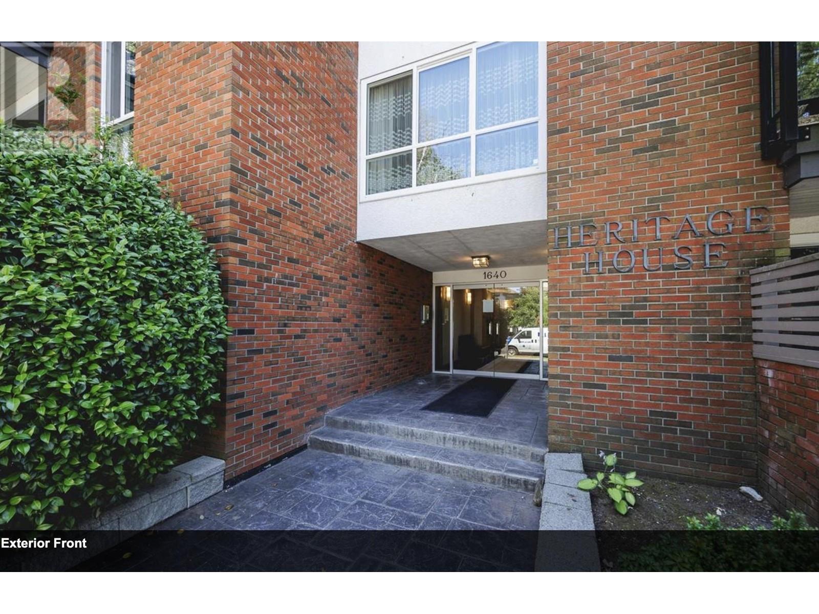 201 1640 W 11TH AVENUE, vancouver, British Columbia