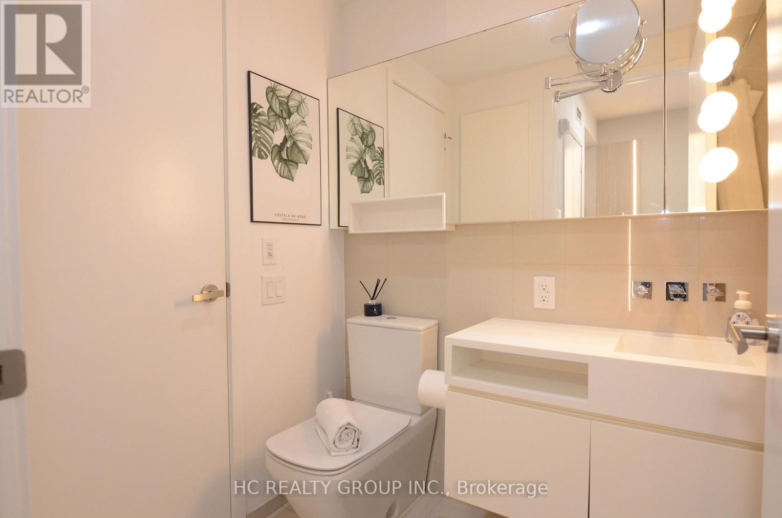 1815 - 45 Charles Street, Toronto, Ontario  M4Y 1S2 - Photo 5 - C12021652
