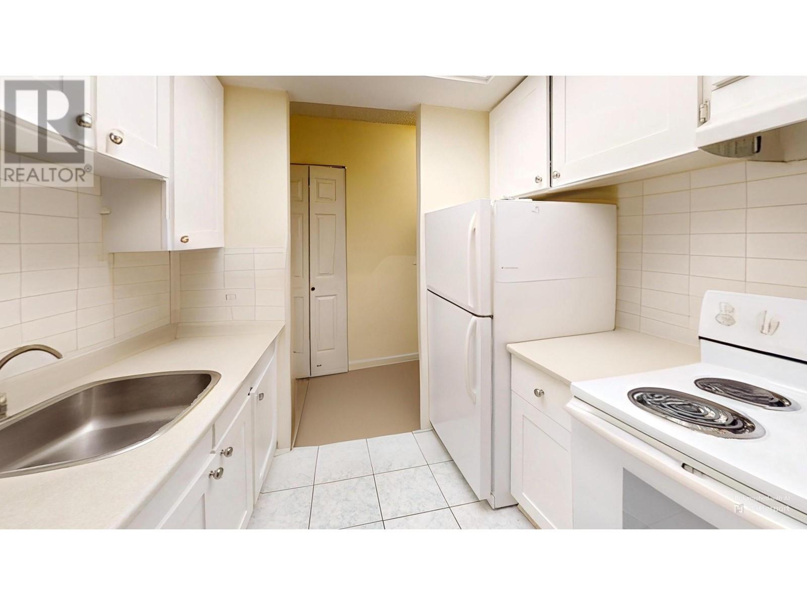 204 1484 Charles Street, Vancouver, British Columbia  V5L 2S8 - Photo 4 - R2977629