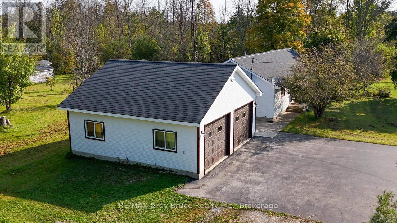 873 14th Street, Owen Sound, Ontario  N4K 6V5 - Photo 13 - X12021673