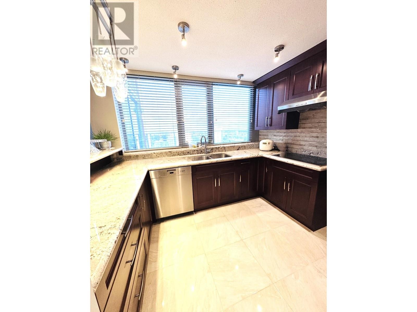 1703/05 6733 Buswell Street, Richmond, British Columbia  V6Y 0E3 - Photo 9 - R2967697
