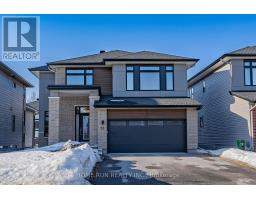 23 WHOOPING CRANE RIDGE, Ottawa, Ontario