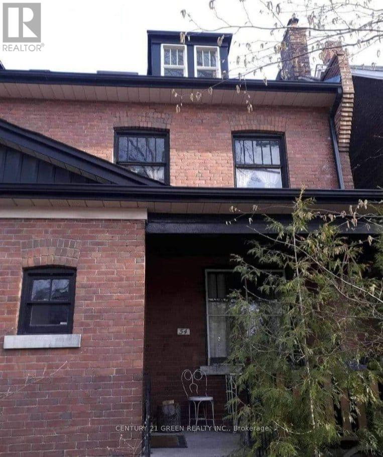 54 SANDFORD AVENUE, Toronto, Ontario