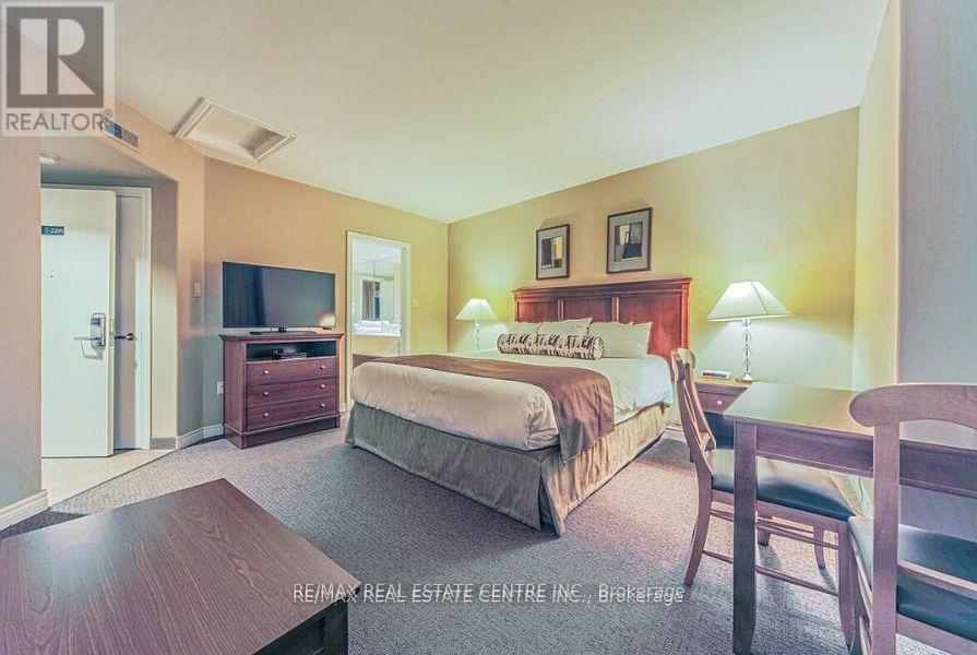 2200 - 90 Highland Drive, Oro-Medonte, Ontario  L0L 2L0 - Photo 15 - S12021681
