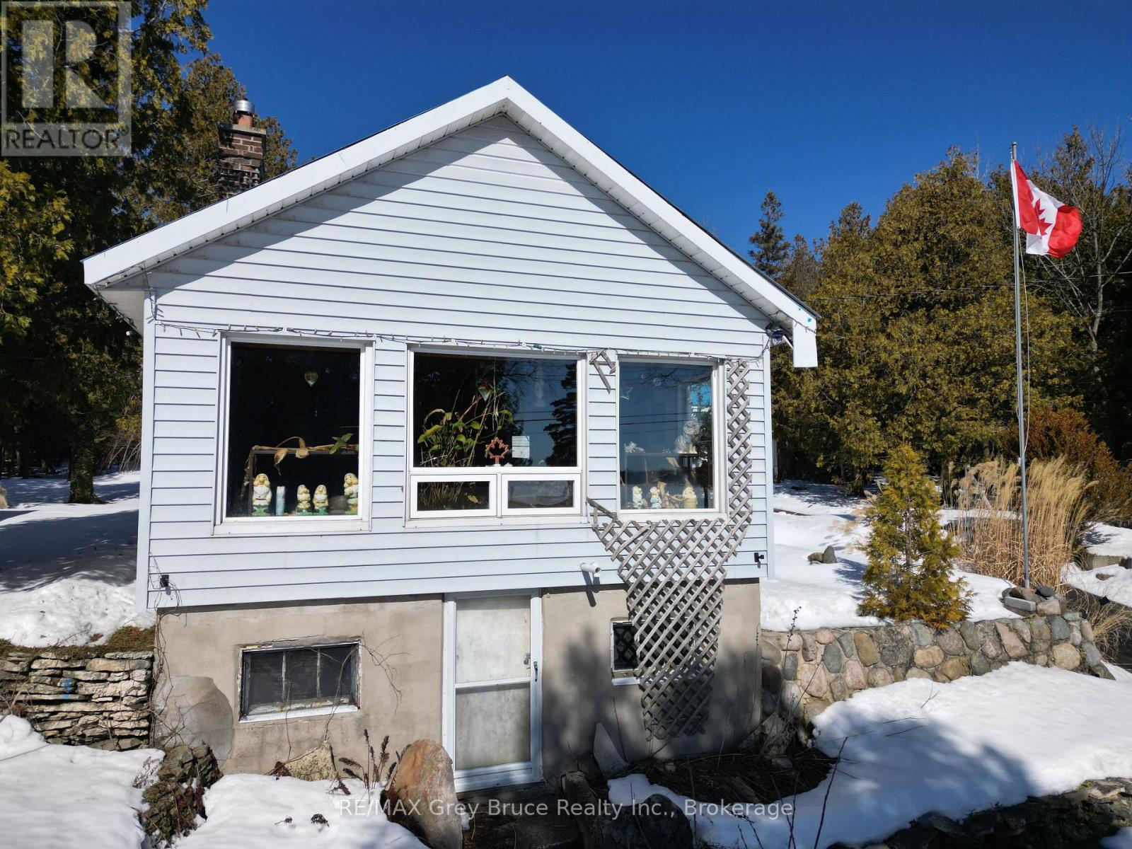 98 Tamarac Road, Northern Bruce Peninsula, Ontario  N0H 2M0 - Photo 13 - X12021703