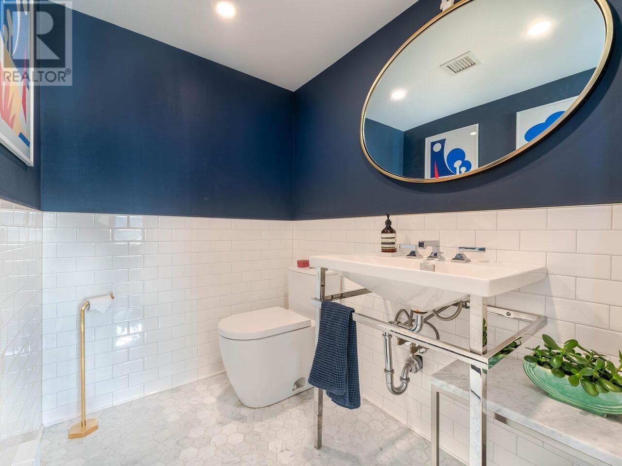 Listing Picture 14 of 20 : 604 1315 CARDERO STREET, Vancouver / 溫哥華 - 魯藝地產 Yvonne Lu Group - MLS Medallion Club Member