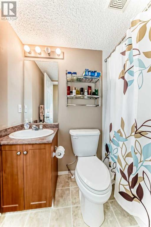 3304, 10 Prestwick Bay Se, Calgary, Alberta  T2Z 0B3 - Photo 13 - A2194108