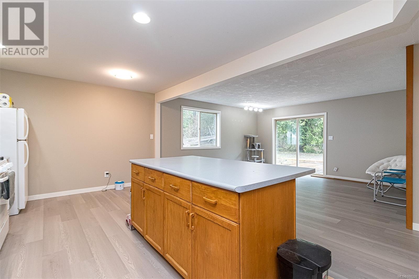 2943 Colman Rd, Shawnigan Lake, British Columbia  V0R 1L6 - Photo 5 - 988328