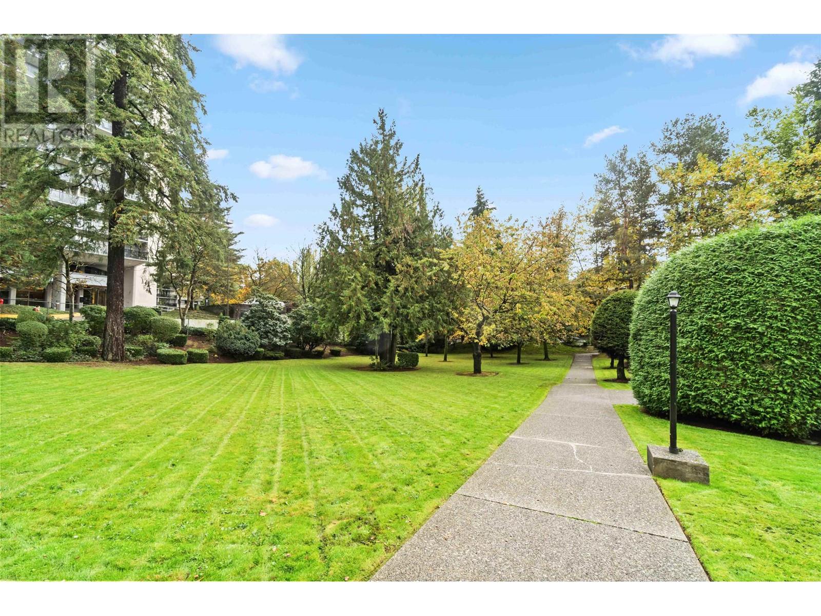 Listing Picture 24 of 36 : 403 9280 SALISH COURT, Burnaby / 本拿比 - 魯藝地產 Yvonne Lu Group - MLS Medallion Club Member