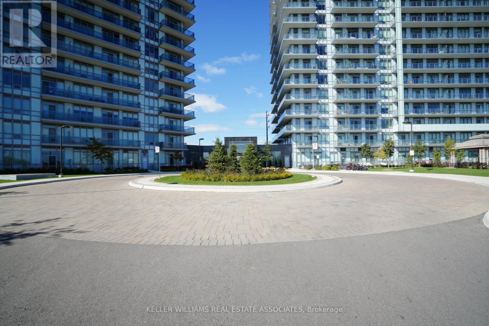 Property at 7 - 4633 GLEN ERIN DRIVE SE image 3