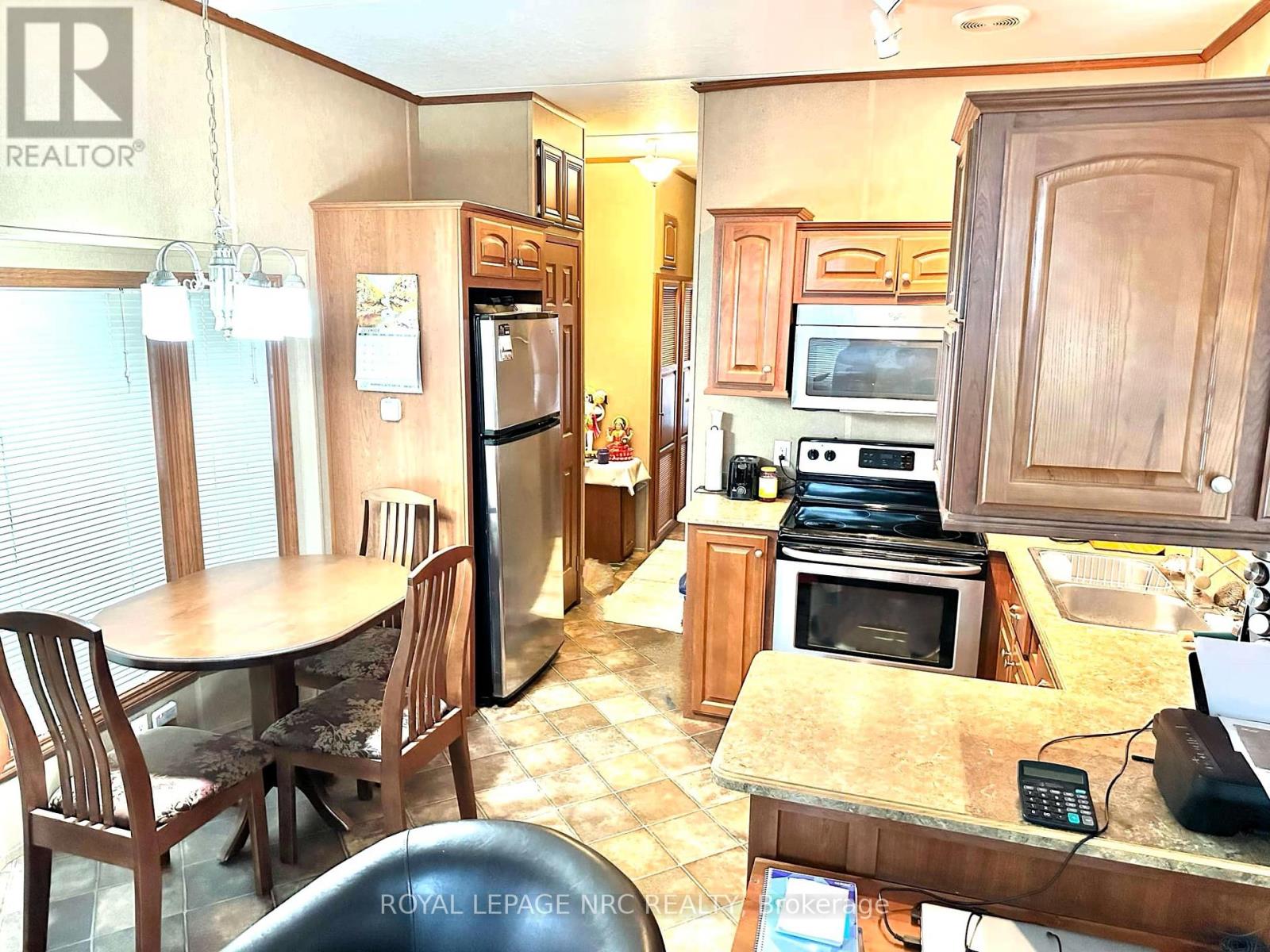 259 - 580 Beaver Creek Road, Waterloo, Ontario  N2J 3Z4 - Photo 10 - X12021771
