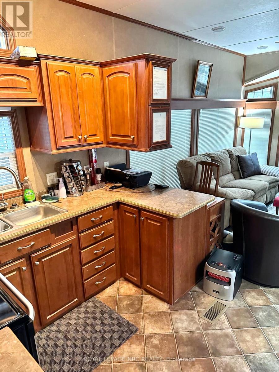 259 - 580 Beaver Creek Road, Waterloo, Ontario  N2J 3Z4 - Photo 11 - X12021771