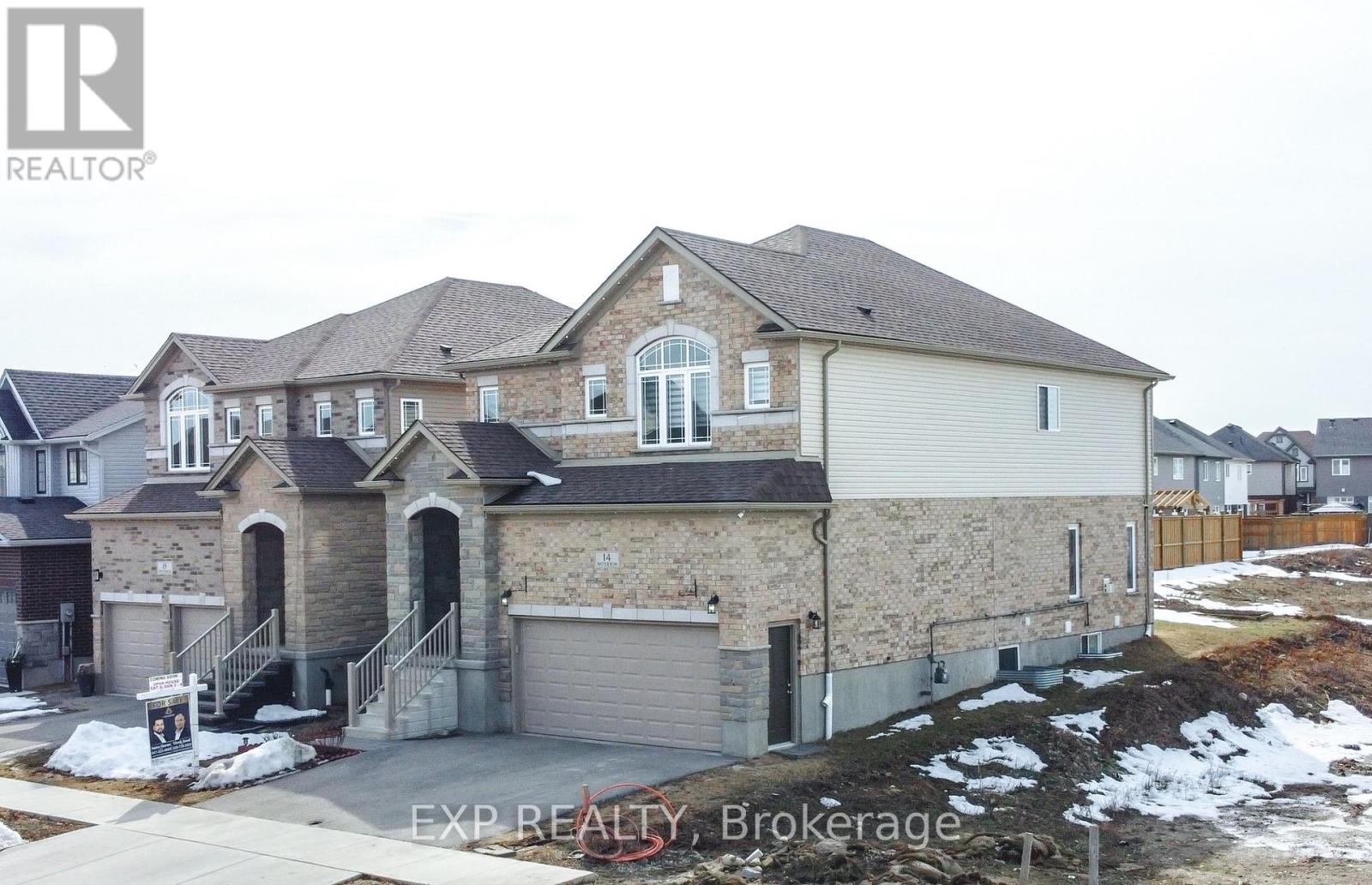 Property at 14 WATERBOW TRAIL image 2