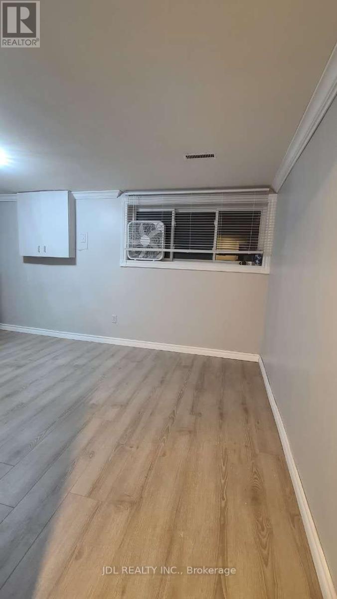 75 Mintwood Drive, Toronto, Ontario  M2M 3A6 - Photo 2 - C12021784