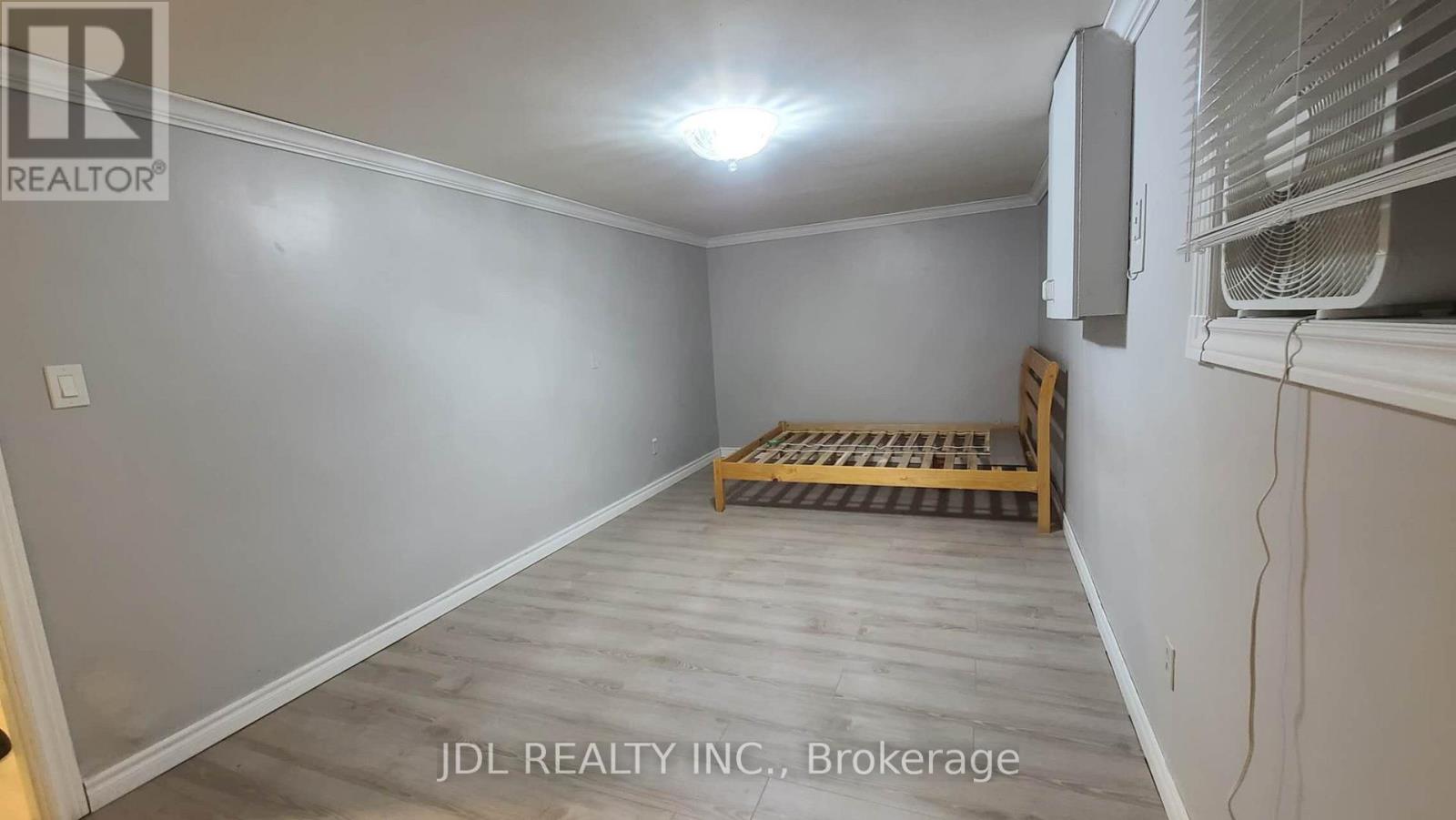 75 Mintwood Drive, Toronto, Ontario  M2M 3A6 - Photo 3 - C12021784