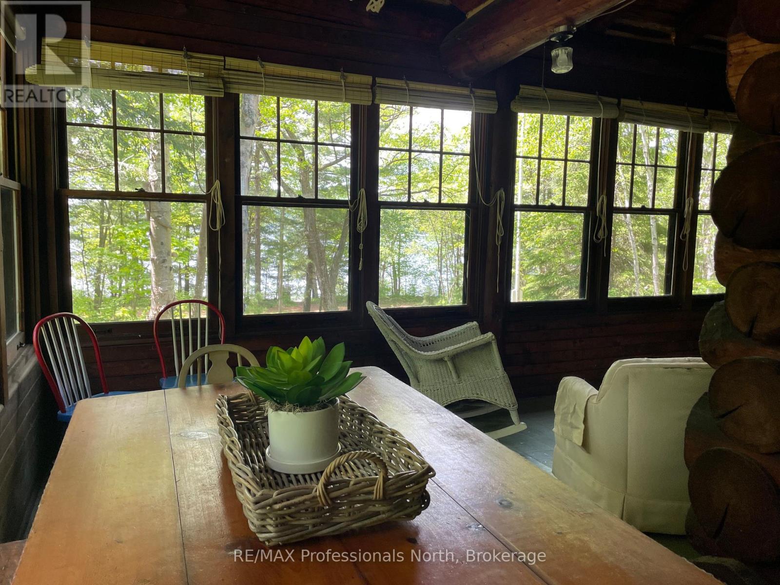 1174 Seabreeze Road, Lake Of Bays, Ontario  P0A 1H0 - Photo 15 - X12021790