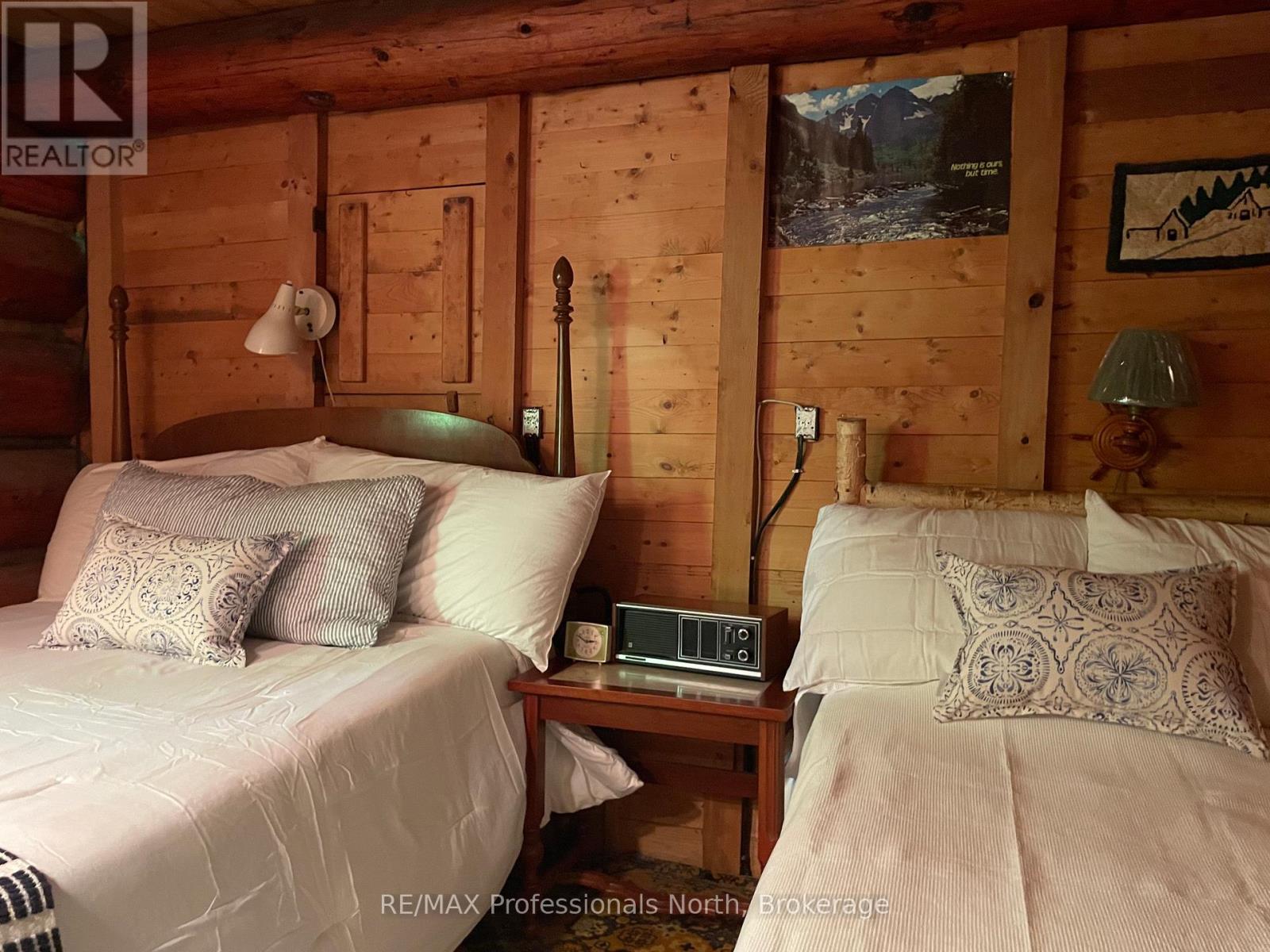 1174 Seabreeze Road, Lake Of Bays, Ontario  P0A 1H0 - Photo 9 - X12021790