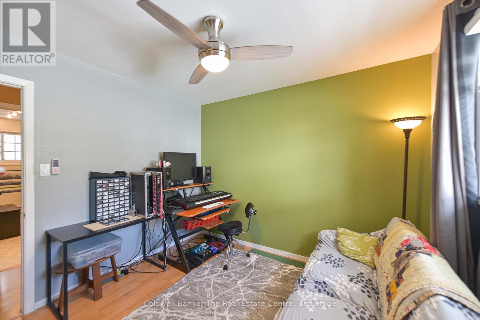822 Pinedale Road, Gravenhurst, Ontario  P1P 1L3 - Photo 35 - X12021792