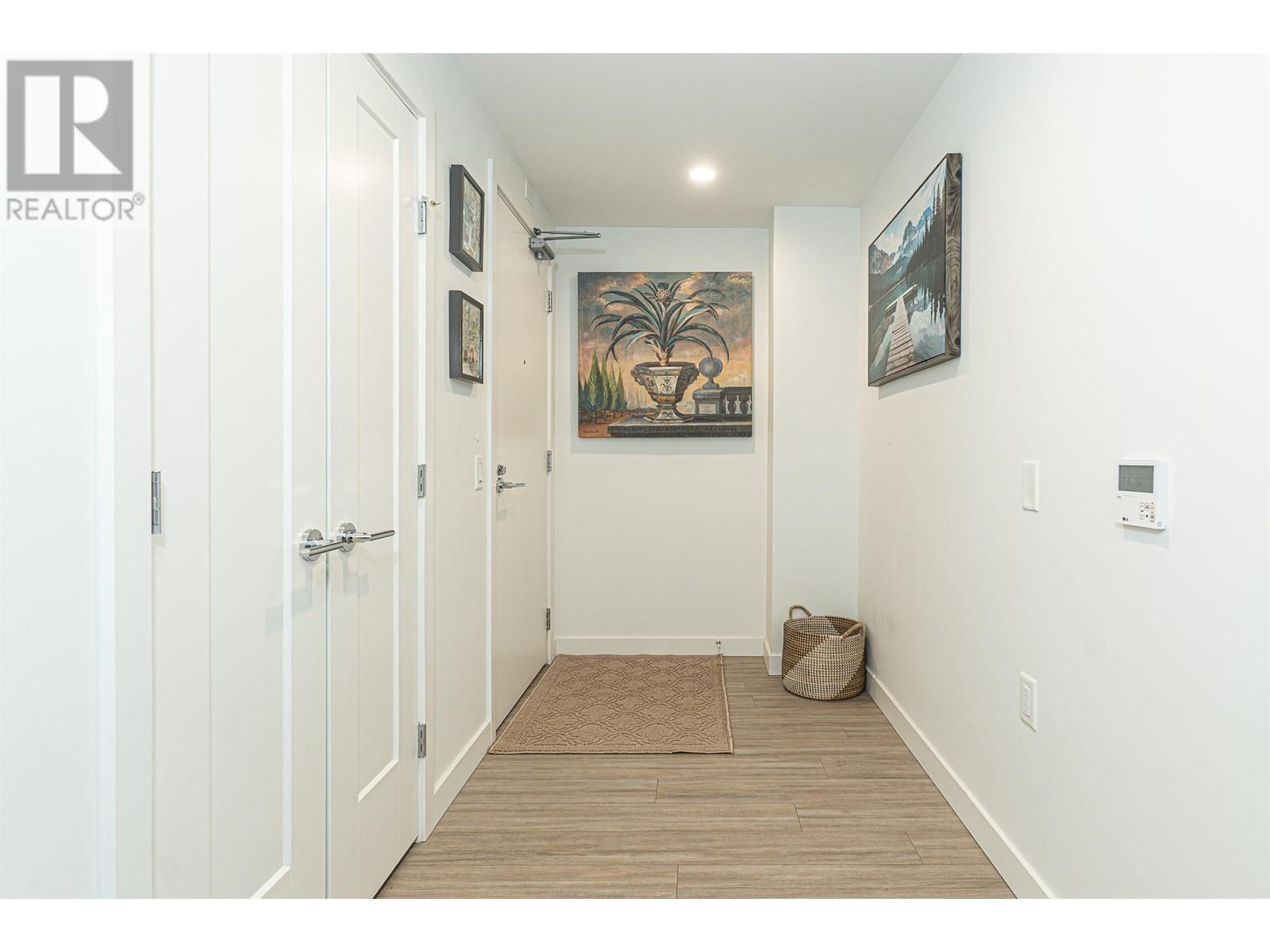 2107 2351 Beta Avenue, Burnaby, British Columbia  V5C 0M2 - Photo 3 - R2972451