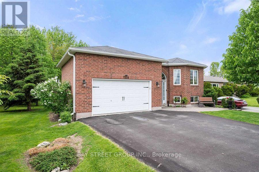 Property at 722A LAKE DRIVE S image 4